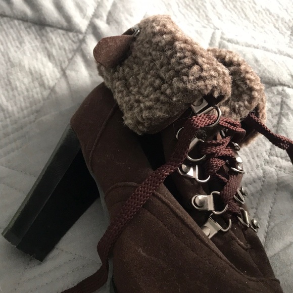 3 Inch Heels - Picture 2 of 3